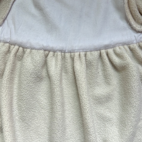 Marie Chantal Toddler Girl Robe in Cream Size 2T - Picture 15 of 16